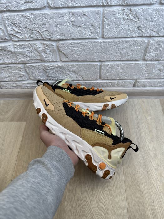Кросівки Nike React Sertu