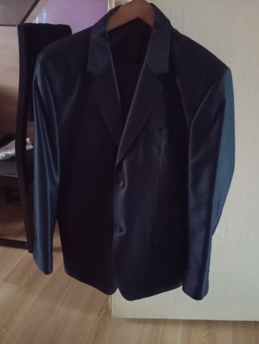 Garnitur męski czarny