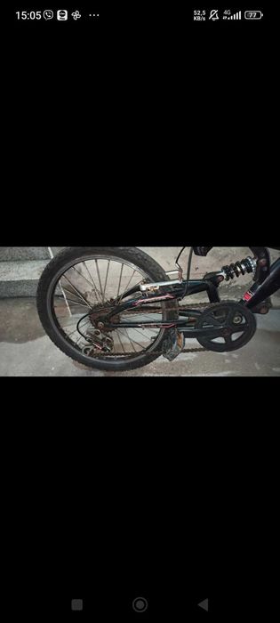 Bicicleta com suspensão "TEAM"
