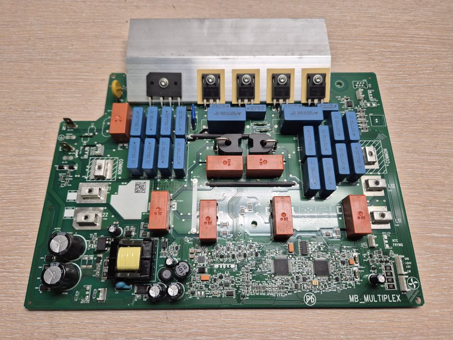 Płyta główna, elektronika od kuchni indukcyjnej