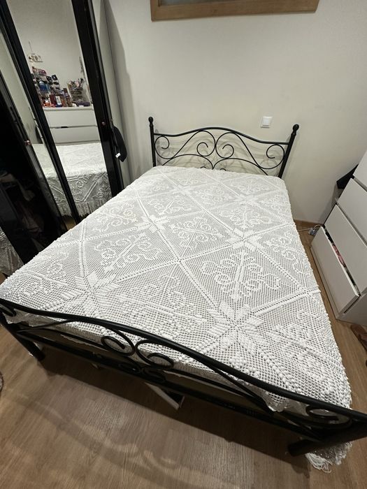 Cama de casal + colchão