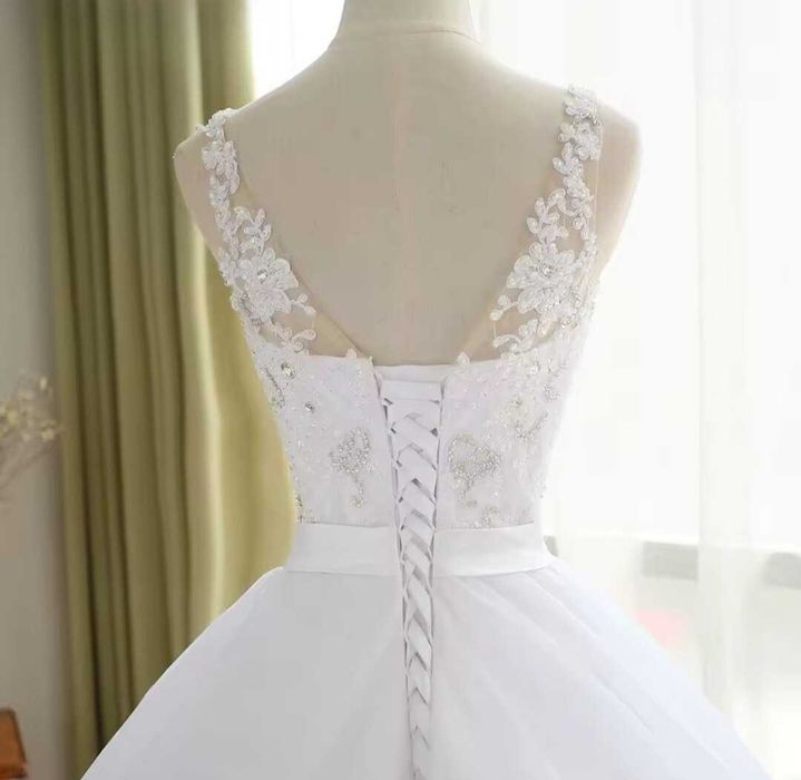 Vestido de noiva modelo princesa