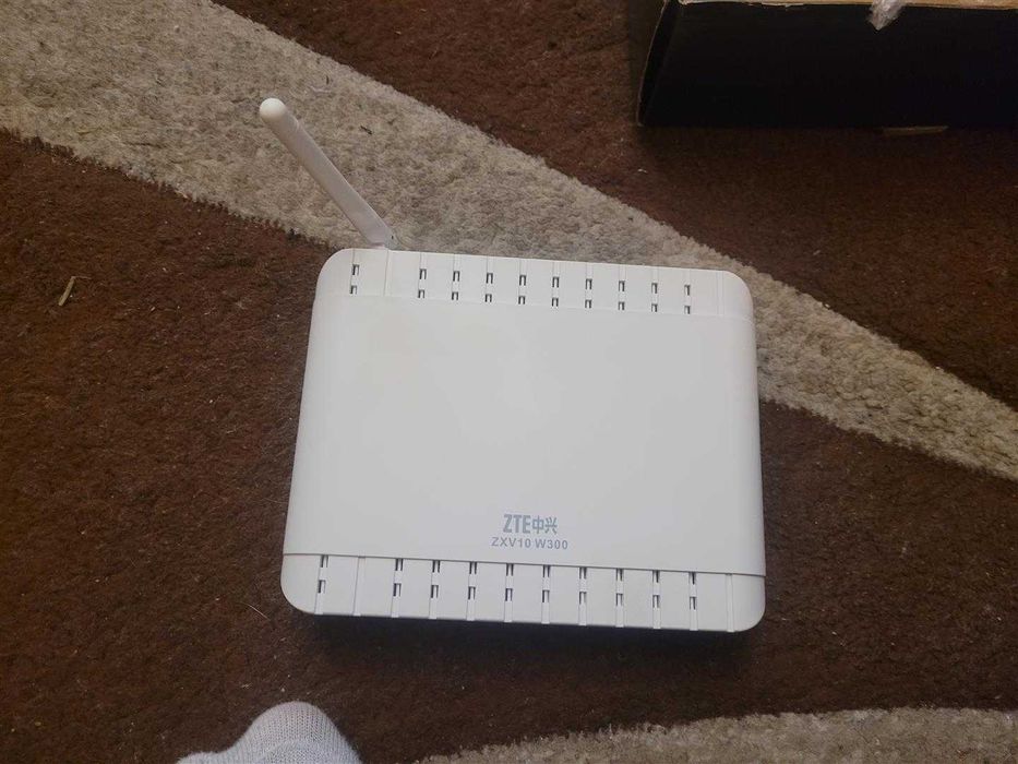 Modem ZTE W300 - Sprawny, Router, WiFi, Komplet, Internet, LAN, Wi-Fi