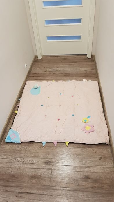 mata do zabawy dla niemowląt firmy Smukee
