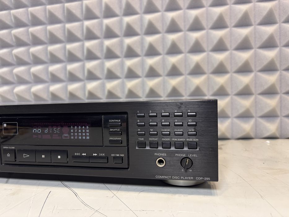 Odtwarzacz CD Sony CDP 295
