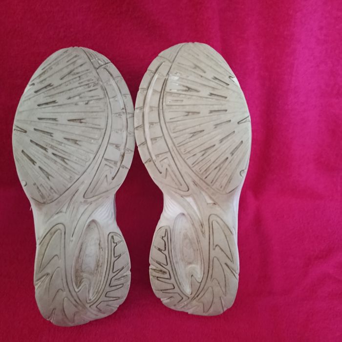 Стан 10/10 розмір 45 устілка 29.5 см.Кросівки PUMA Morphic Base Sneakers