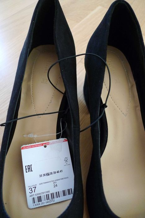 Sapatos pretos com salto de 5cm, 37, Lefties, novos e com etiqueta