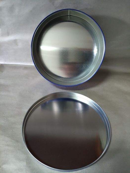 Lata grande Nivea Creme