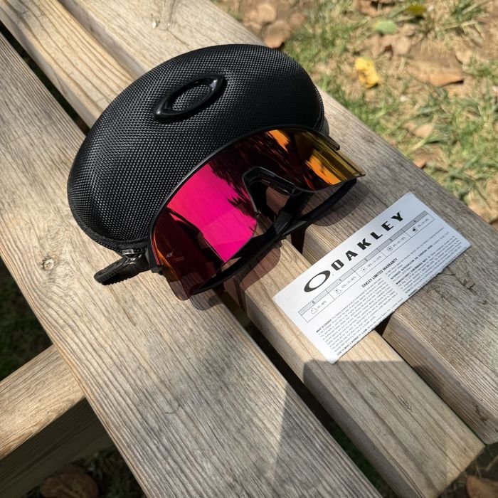 В НАЛИЧИИ | Очки Oakley Sutro Lite Черно Красные