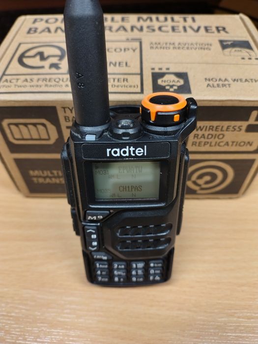 Krótkofalówka radiotelefon przenośny Radtel RT-590 pasmo lotnicze air