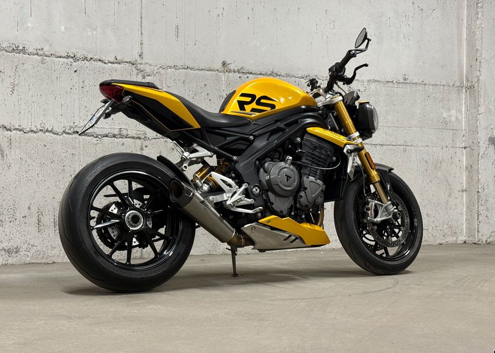 Triumph Speed Triple 1200 RS ( naked street 1050 okazja ).