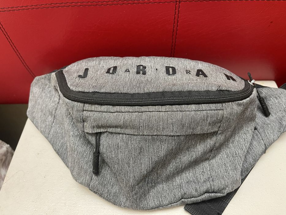 Mala/Pochete Jordan Air Crossbody Original - Cinza Mesclado
