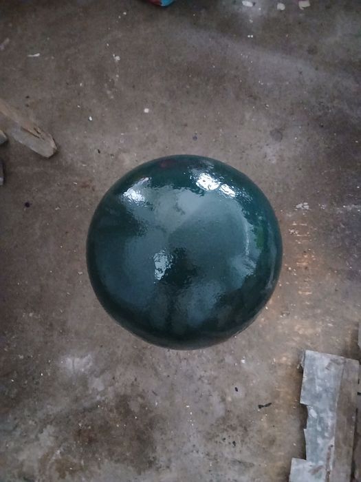 Bola de ferro verde