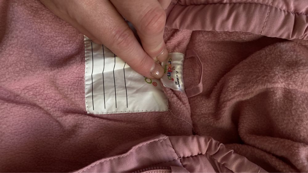 Комбінезон на дівчинку