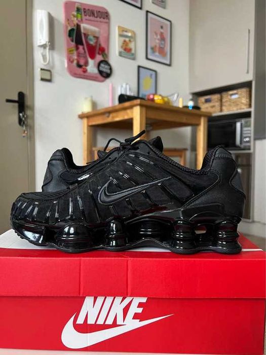 Buty sportowe Nike Shox TL Black R.37.5
