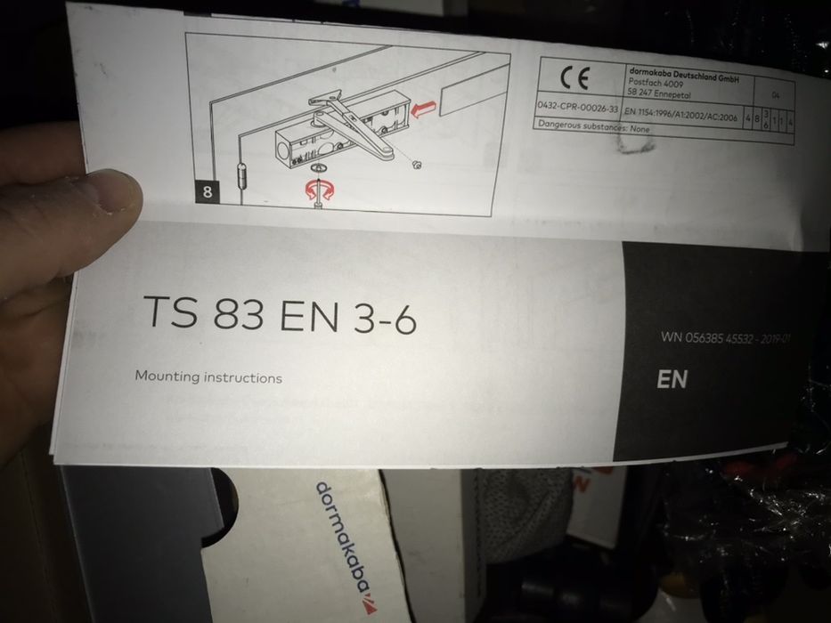 Доводчик дверной Dormakaba TS 83 EN 3-6