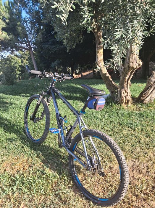Bicicleta rockrider 8.1