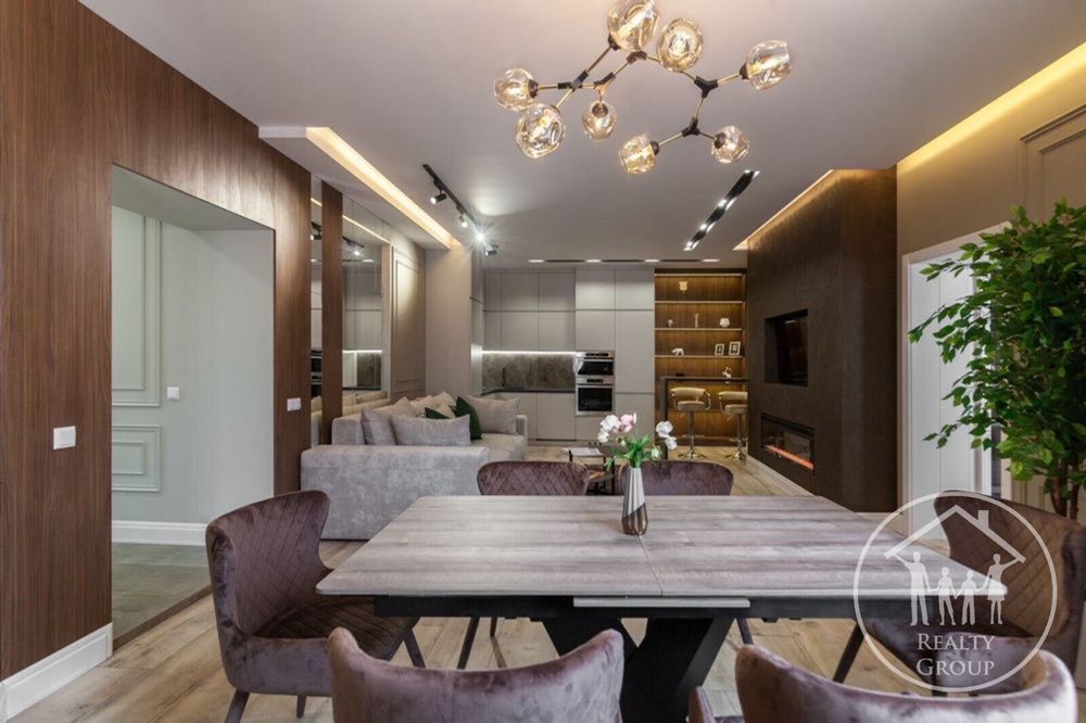 Шикарна 3-кімнатна квартира СВІТЛО Є ЗАВЖДИ вул Стефаника