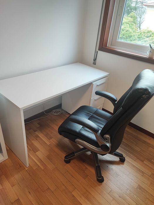 Secretaria + Cadeira Escritório