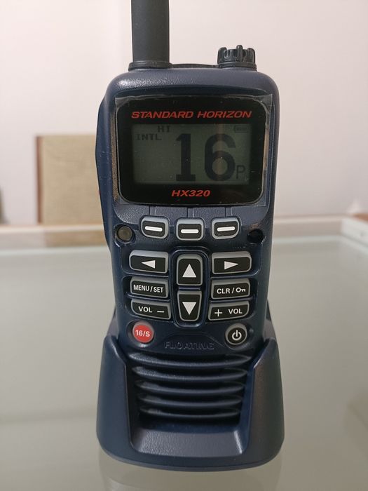 Rádio VHF marítima