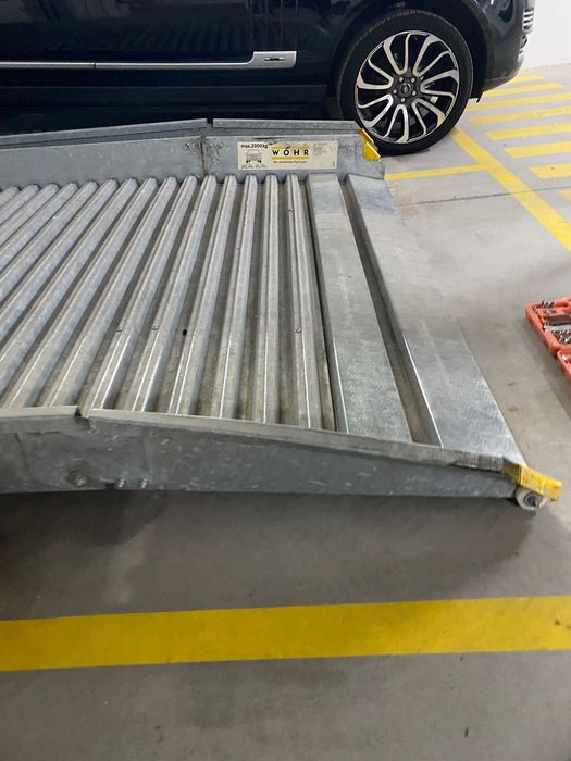 Elevador de Parque/Garagem WOHR 2000kg