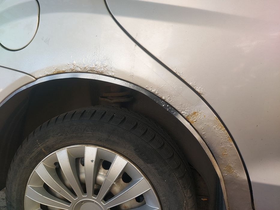 Автомобіль Форза