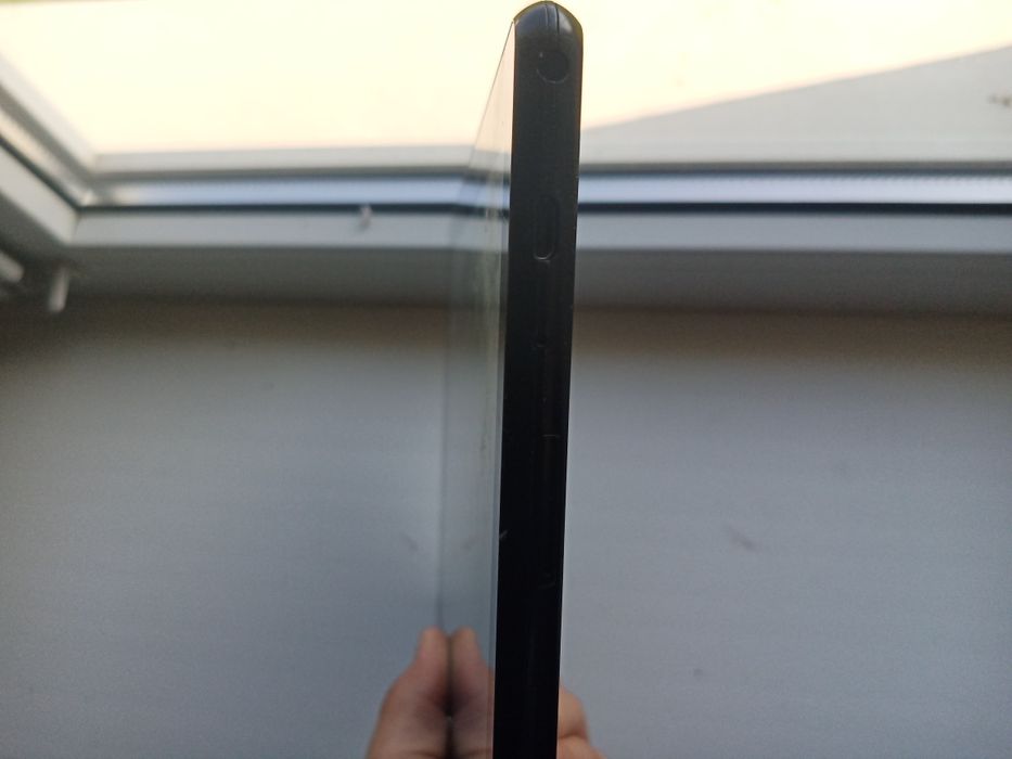 Планшет чорный Lenovo