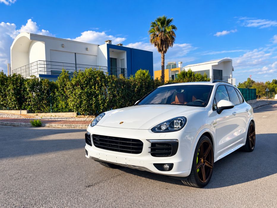 Porsche Cayenne S E-Hybrid 416CV | 12/2017 | 129.000KM | Full Extras — photo 4