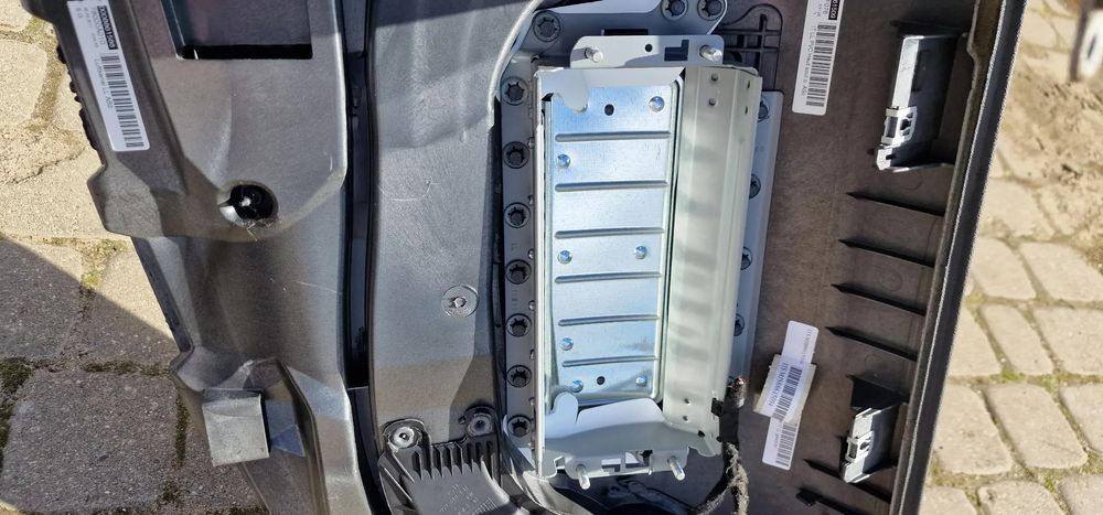 deska konsola airbag napinacze audi a3 8p0 lift 5d