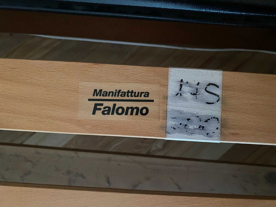 Łóżko wraz z materacem