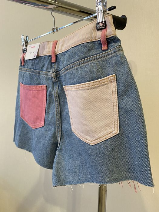 Джинсовые шорты