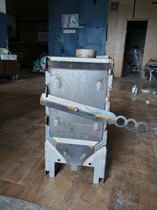 Буржуйка, піч. Тепло.