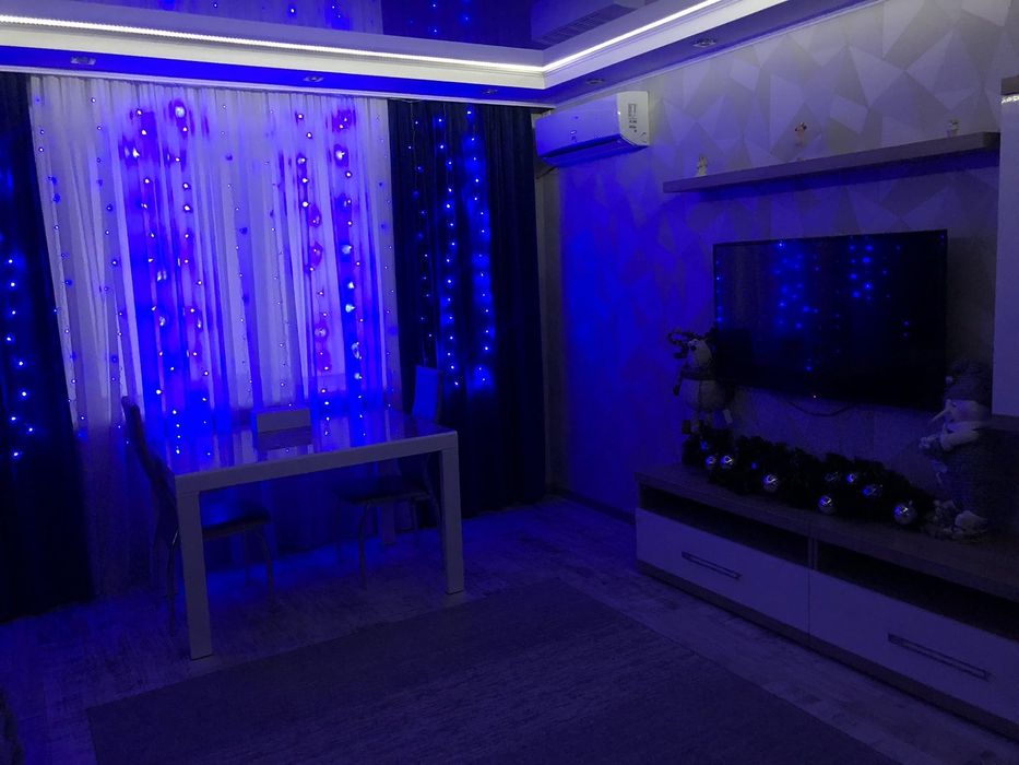 Здам 3-кімнатну квартиру подобово. Можно з дитиною. Центр міста.Люкс!