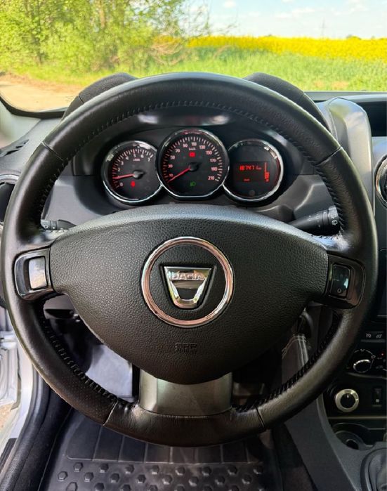 Dacia Duster 2015 дизель 1.5 dCi повний привід 4Х4
