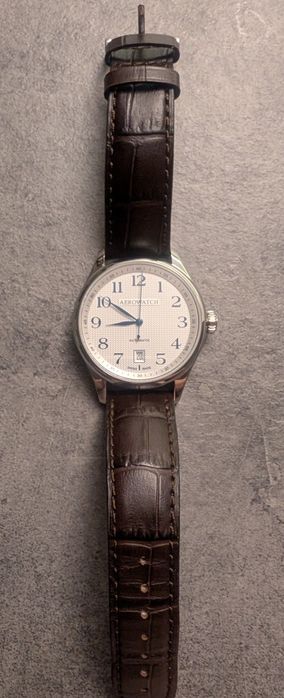 Aerowatch Les Grandes Classiques Automatique 60979-AA01