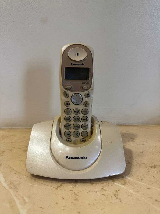 Продам радио телефон Panasonic KX-TG1107UA