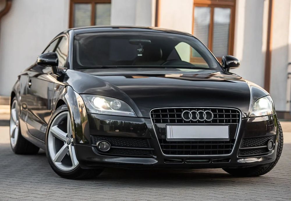 Audi TT Coupé