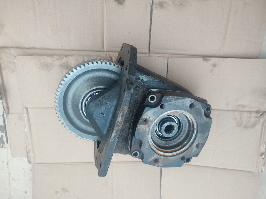 Przystawka napędu pomp hydraulicznych Case 7210,7220,7230,7240,7250