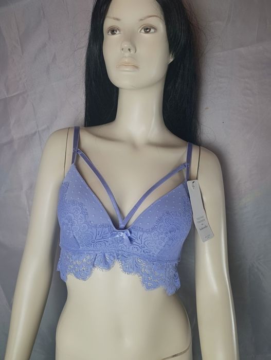 Hunkemöller Together Tomorrow 70C koronkowy biustonosz