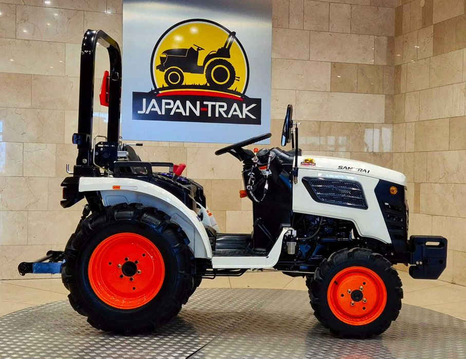 Fabrycznie NOWY SAMURAI B-2510 , 4x4 , wspomaganie. Gwarancja 24 miesiące. Homologacja drogowa.