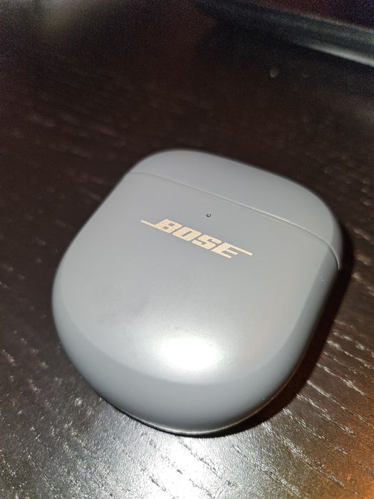 Caixa de carregamento Bose QuietComfort II