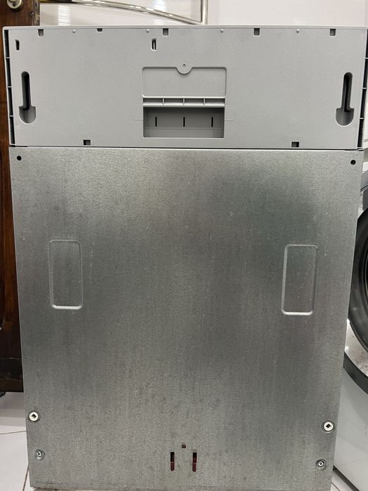 Вбудована посудомийна машина HOTPOINT ARISTON HSIO 3O23 WFE