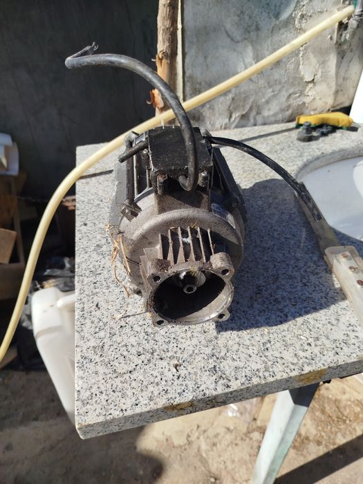 Motor monofásico