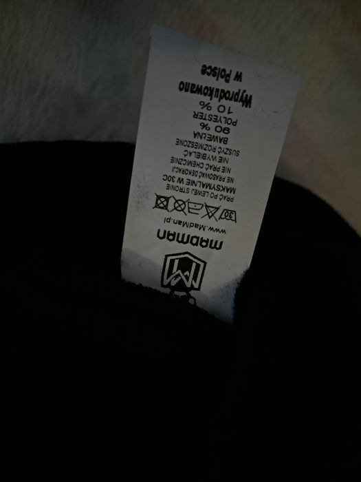Czarna bluza z MADMAN