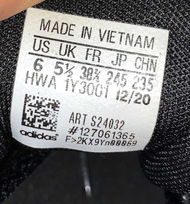 Демисезонные кроссовки Adidas для мальчика, размер 38 (24 см)