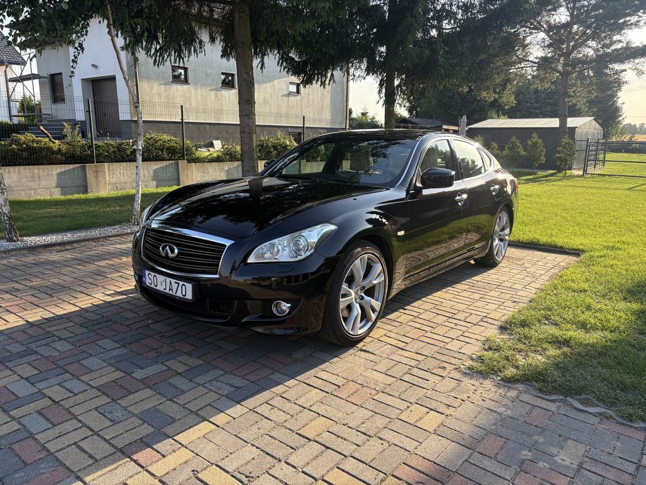 Infiniti m37s salon Polska