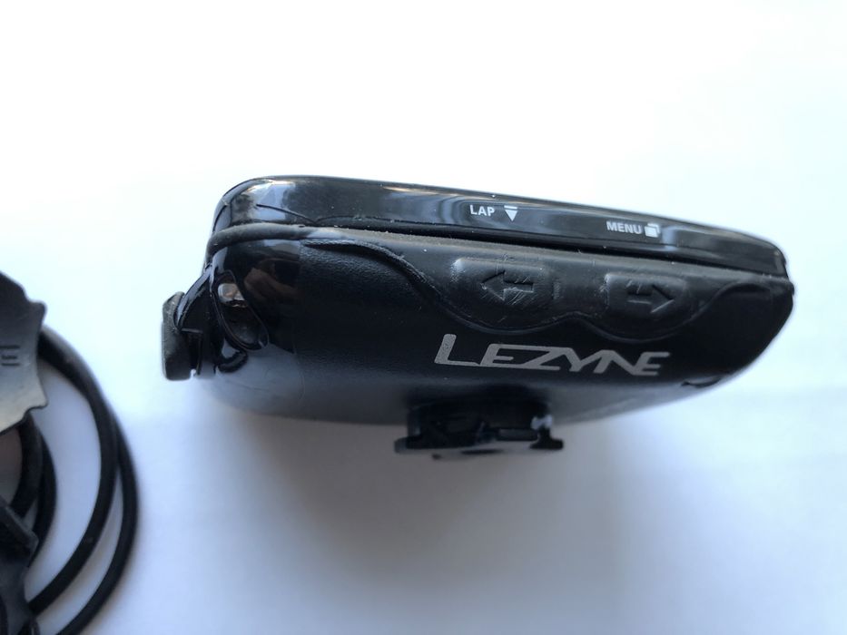 Велокомпʼютер LEZYNE Mega XL GPS (велокомпьютер, велотрекер)