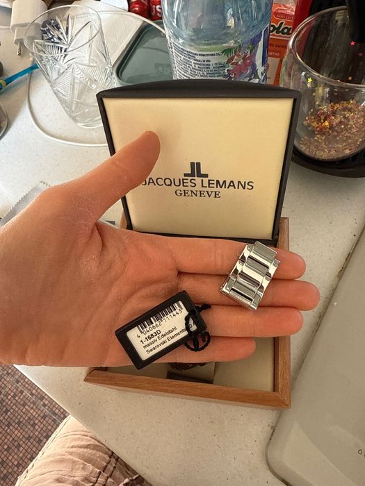 Шикарний годинник Jacques Lemans Geneve