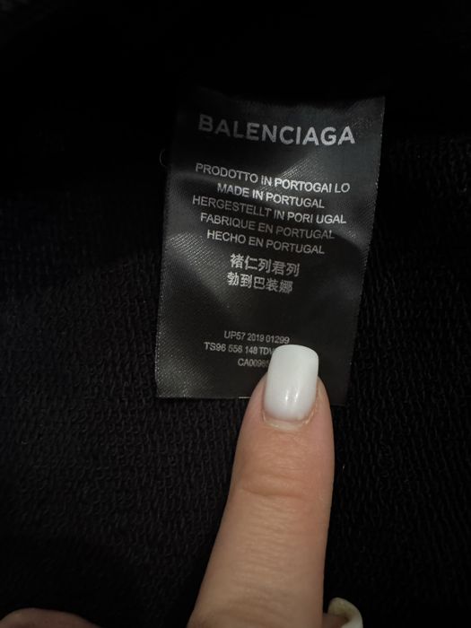 Оригінальна кофта  Balenciaga