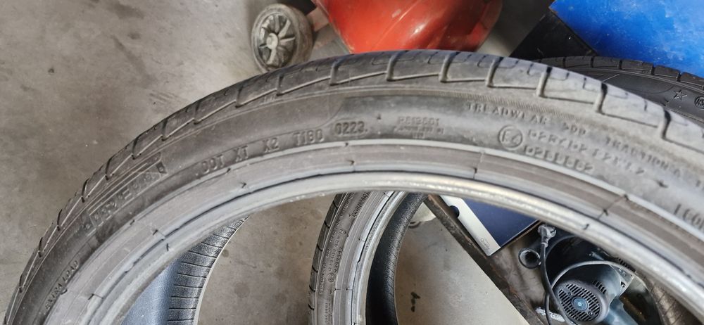 Opony wielosezonowe 225/40/R19 pirelli